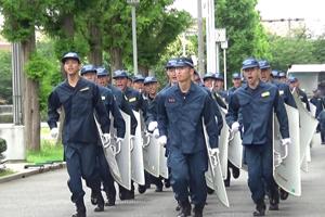警備訓練の風景